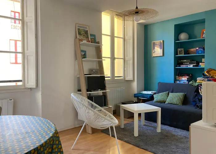 à Côté Des Télécabines * Bagnères-de-Luchon